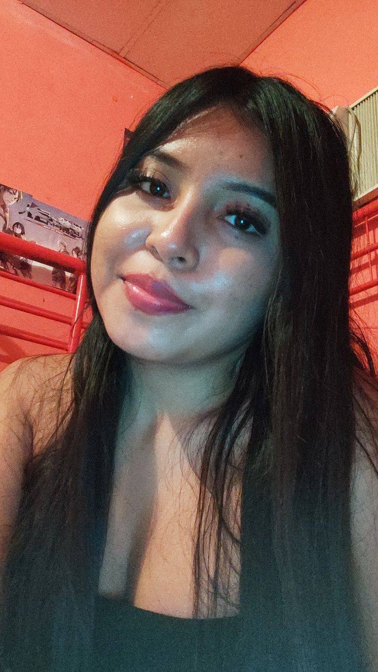 files/foto_falsa_de_chica_para_Instagram_y_WhatsApp_facebook_tik_tok.jpg